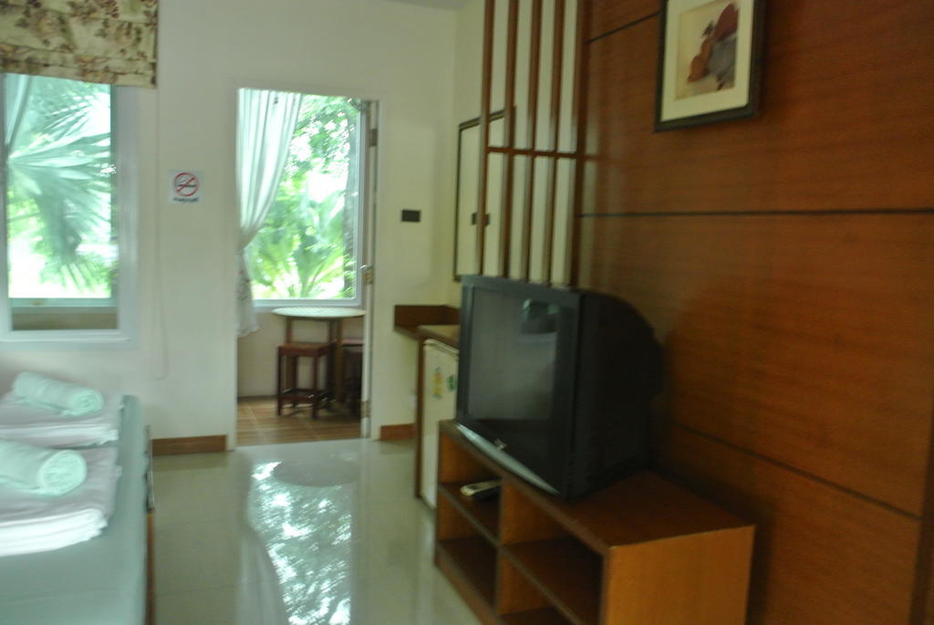 Baan Suan Resort Juree Punsuk Suphan Buri Zimmer foto